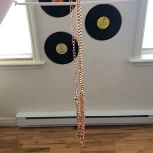 men/ women. chain to hook around your jeans.